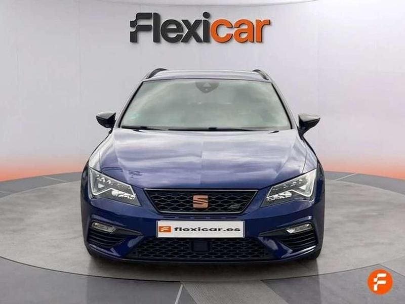 Usado Seat Leon ST 4Drive 300 CV (220 kW) 2019 Azul Familiar
