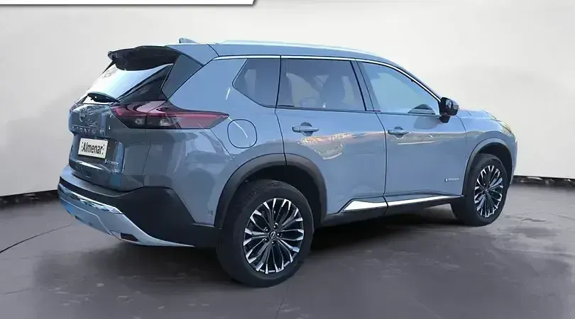 Usado Nissan X-Trail Tekna 204 CV (150 kW) 2025 Katana grey SUV