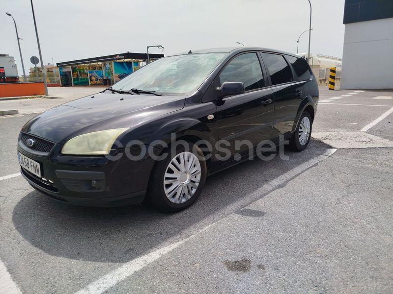Negro Usado 2007 Ford Focus Trend Familiar | 2999 € (Super precio) - Imagen 1/4