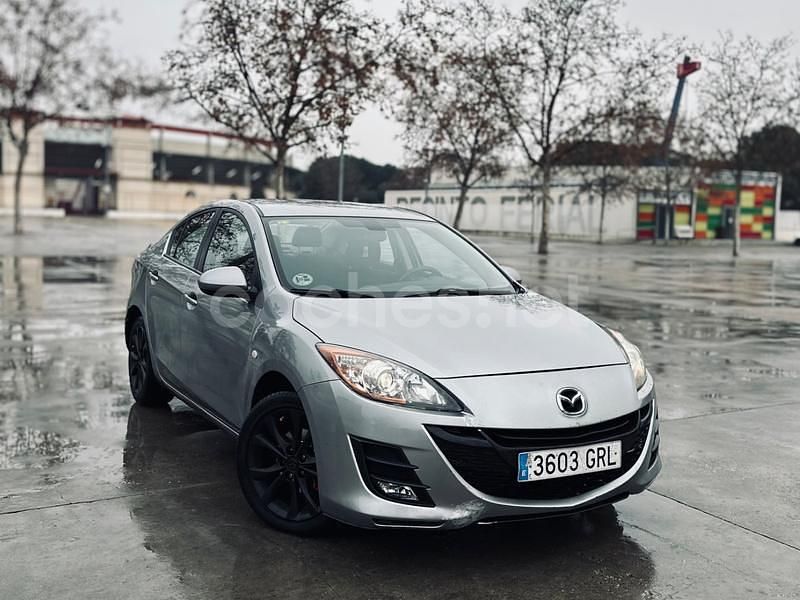 Gris / plata Usado 2009 Mazda 3 Sportive Berlina | 3999 € (Precio justo) - Imagen 1/4