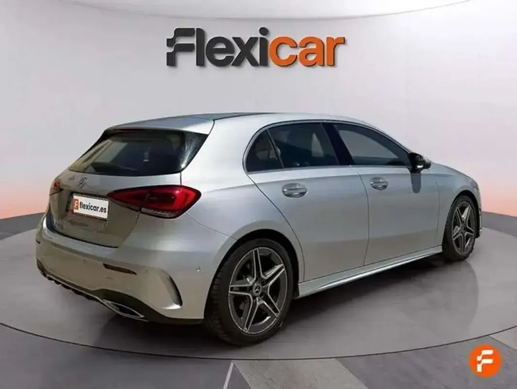 Usado Mercedes A200 150 CV (110 kW) 2019 Gris Berlina
