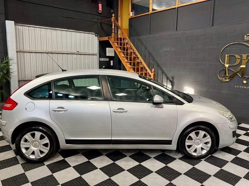 Używany Citroën C4 88 KM (64 kW) 2010 Szary Sedan/Limuzyna