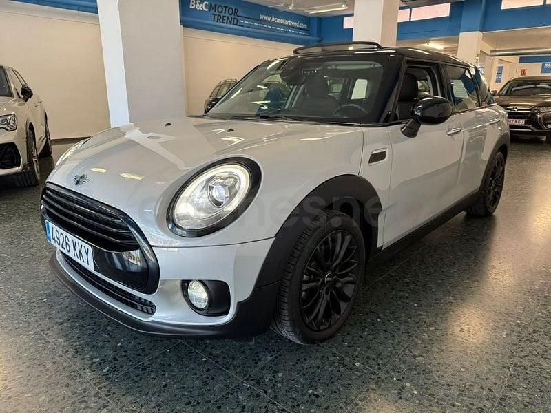 Usado Mini Cooper D Clubman 150 CV (110 kW) 2018 Gris / plata Familiar