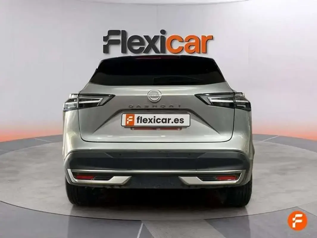 Usado Nissan Qashqai N-Connecta 158 CV (116 kW) 2025 Gris SUV