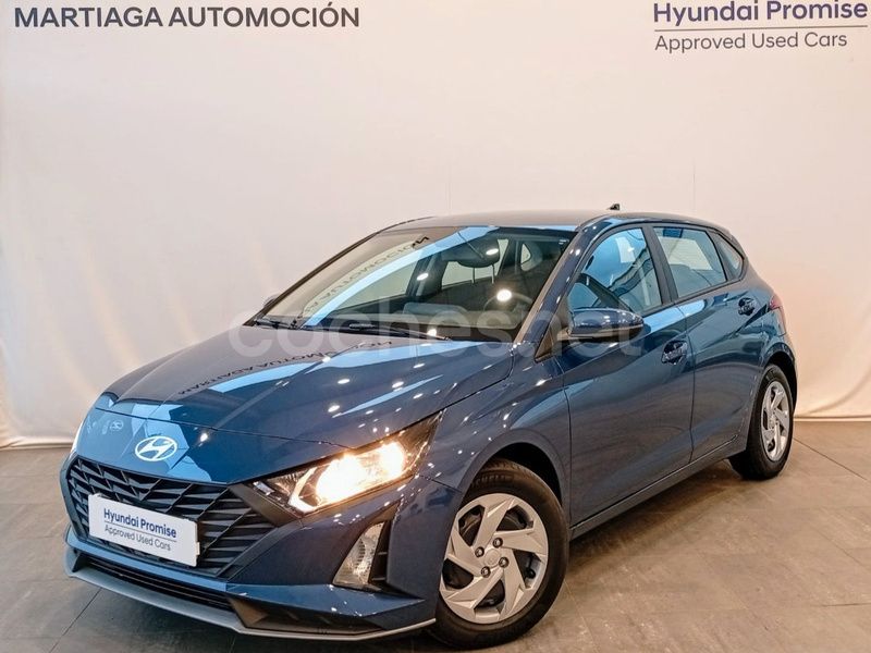 Azul Nuevo 2024 Hyundai i20 Berlina | 17.995 € (Precio justo) - Imagen 1/4