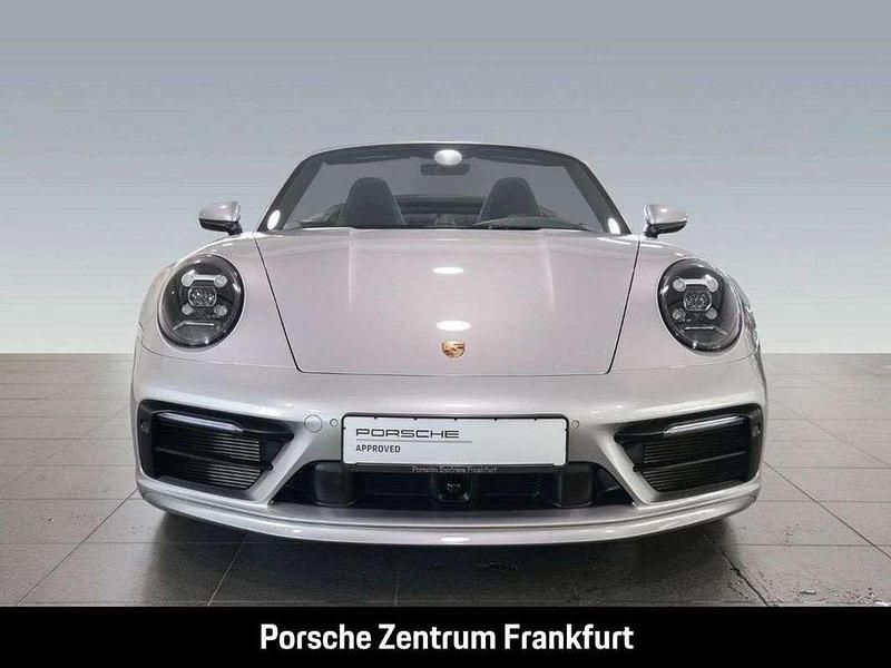 Usado Porsche 992 450 CV (330 kW) 2021 Plateado Descapotable