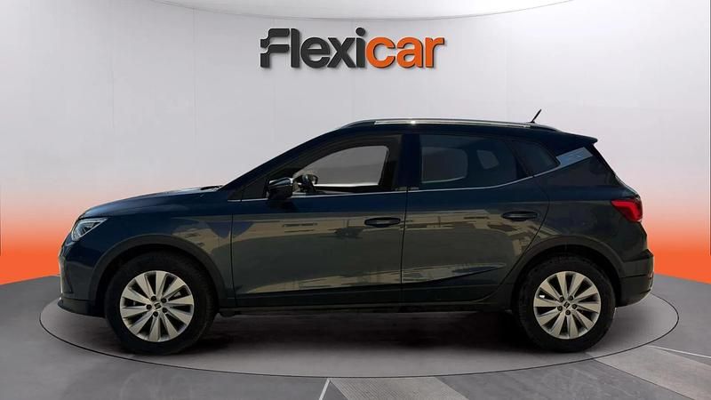Usado Seat Arona FR 110 CV (80 kW) 2022 Gris SUV