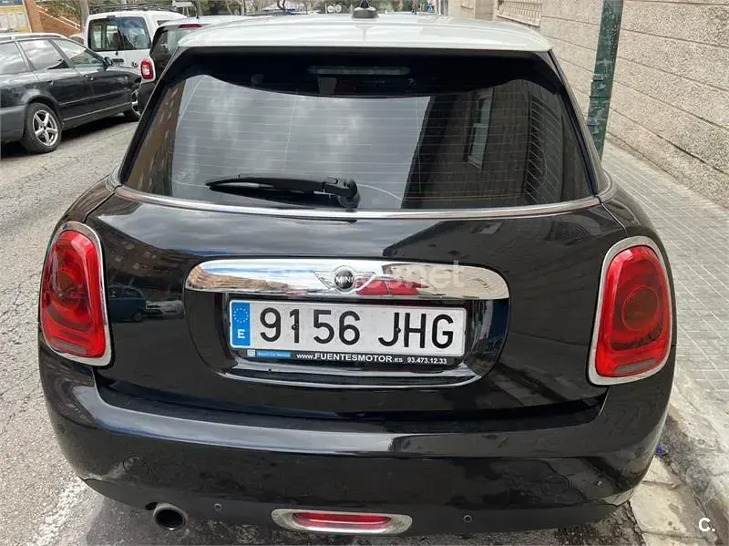 Usado Mini Cooper 136 CV (100 kW) 2015 Negro Utilitario