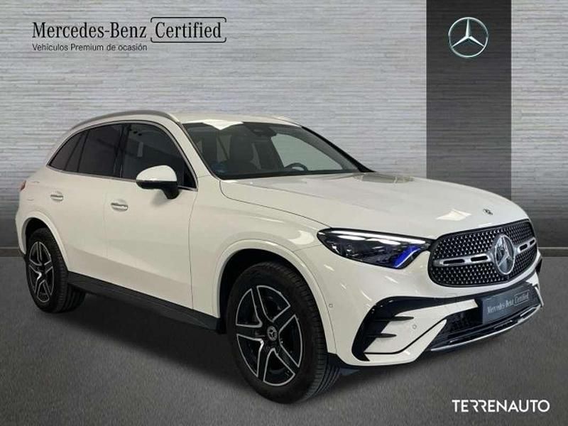 Usado Mercedes GLC300e AMG line 333 CV (244 kW) 2024 Blanco SUV