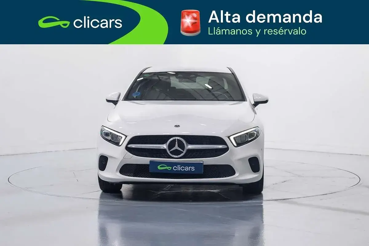 Usado Mercedes A200 163 CV (119 kW) 2022 Blanco Berlina