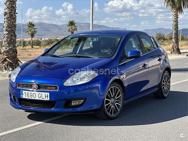 Azul Usado 2009 Fiat Bravo Sport Utilitario | 3800 € (Precio justo) - Imagen 1/4