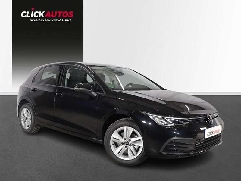 Usado VW Golf VIII Life 110 CV (80 kW) 2023 Negro Utilitario