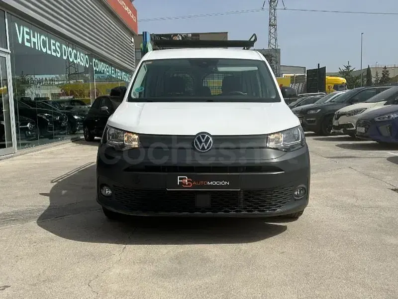 Usado VW Caddy 122 CV (89 kW) 2021 Blanco Monovolumen