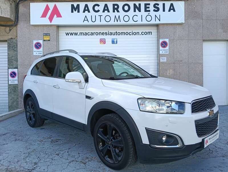 Blanco Usado 2014 Chevrolet Captiva LTZ SUV | 9490 € (Buen precio) - Imagen 1/4