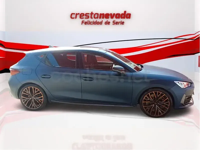 Usado Cupra Leon VZ 300 CV (220 kW) 2023 Azul Berlina