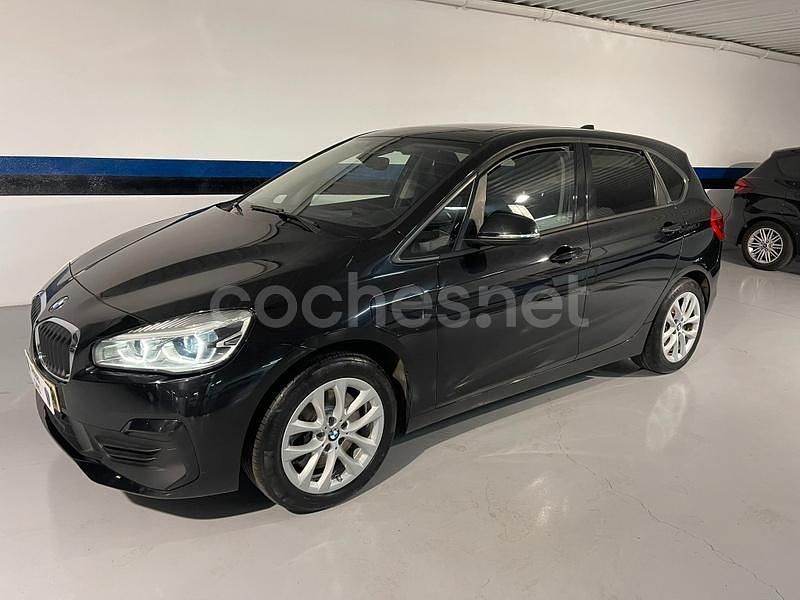 Negro Usado 2021 BMW 225 Active Tourer iPerformance Monovolumen | 17.490 € (Precio justo) - Imagen 1/4
