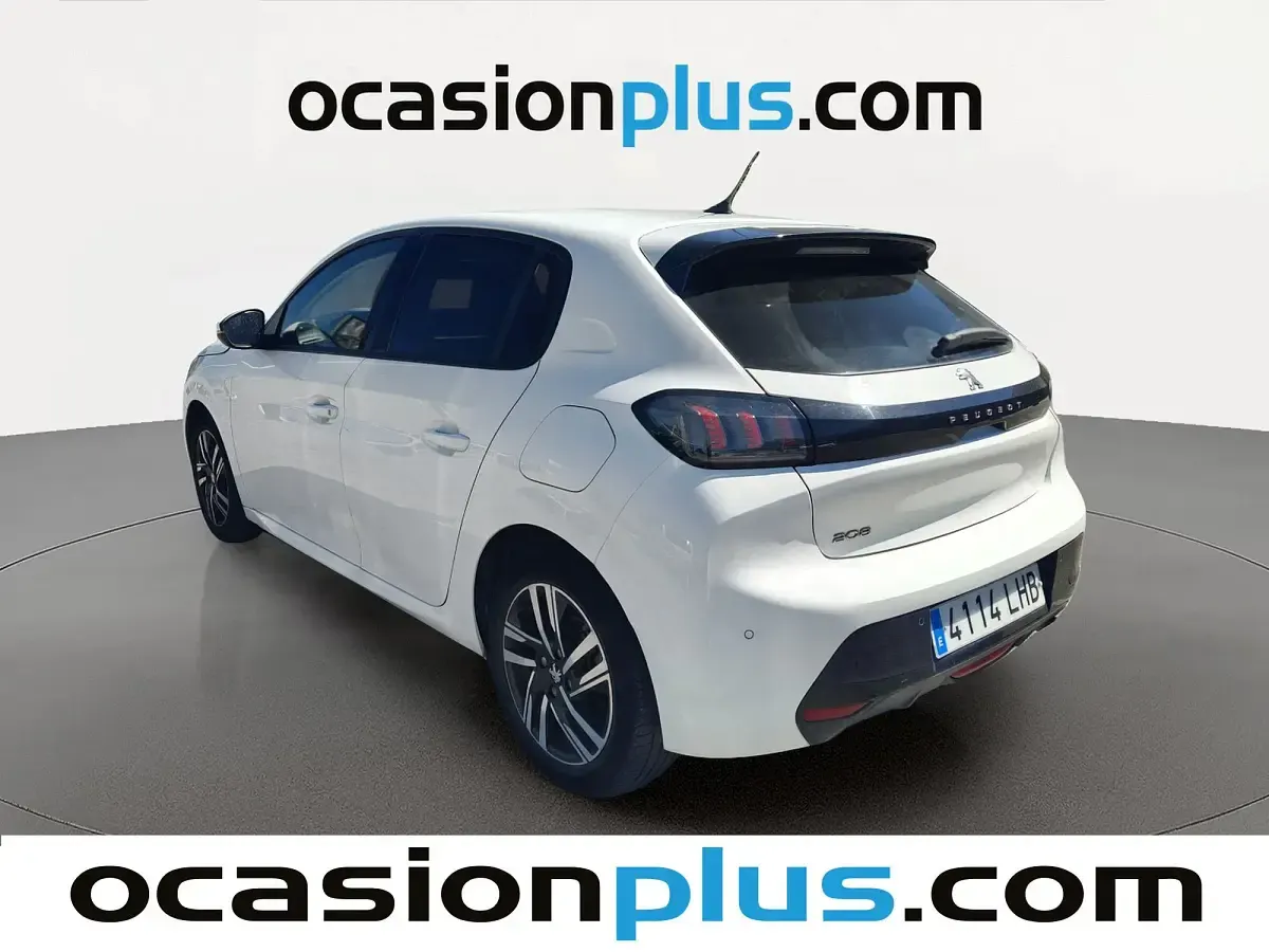 Usado Peugeot 208 Allure 102 CV (75 kW) 2020 Blanco Utilitario