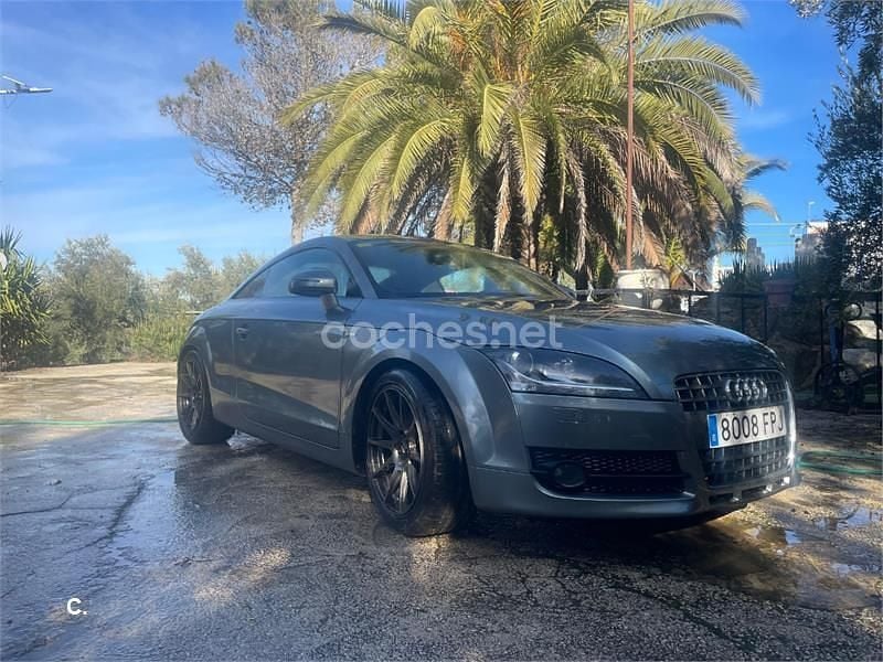 Gris / plata Usado 2007 Audi TT S-Line Coupe | 14.500 € (Un poco caro) - Imagen 1/4