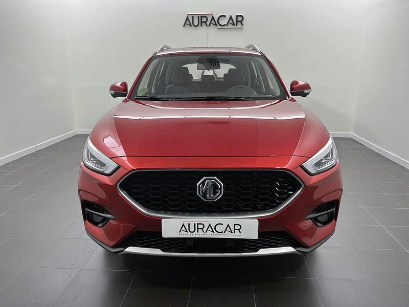 Usado MG ZS Luxury 111 CV (81 kW) 2025 Rojo SUV