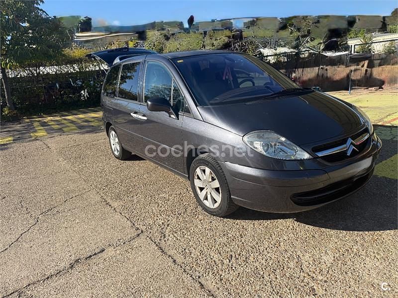 Negro Usado 2005 Citroën C8 Monovolumen | 4500 € - Imagen 1/4
