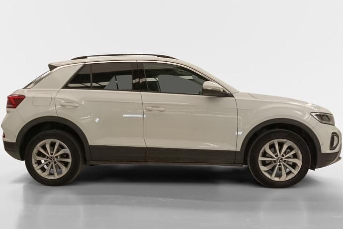 Usado VW T-Roc Life 115 CV (84 kW) 2022 SUV