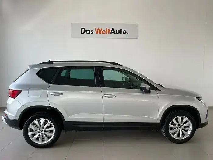 Usado Seat Ateca Style 150 CV (110 kW) 2025 Gris SUV
