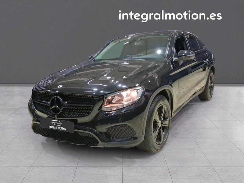 Usado Mercedes GLC250 204 CV (150 kW) 2018 Negro