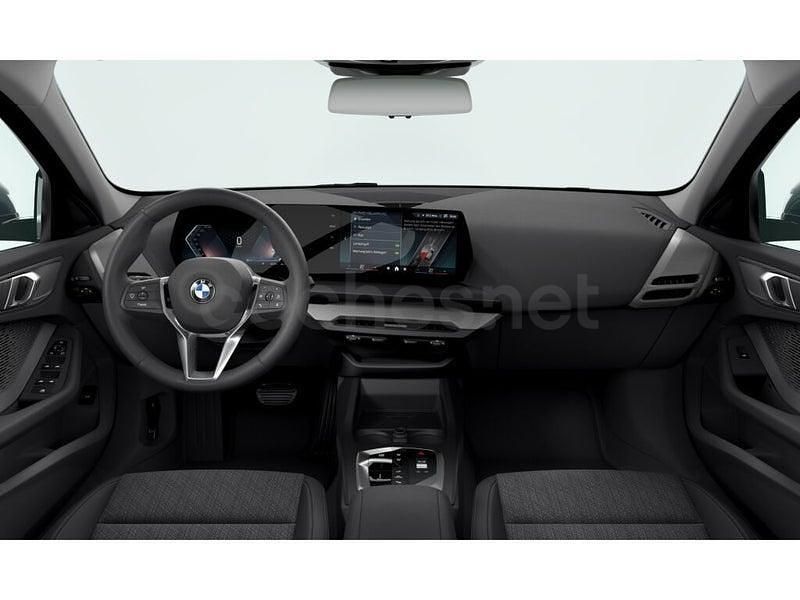 Usado BMW 120 Comfort Edition 170 CV (125 kW) 2025 Gris / plata Utilitario