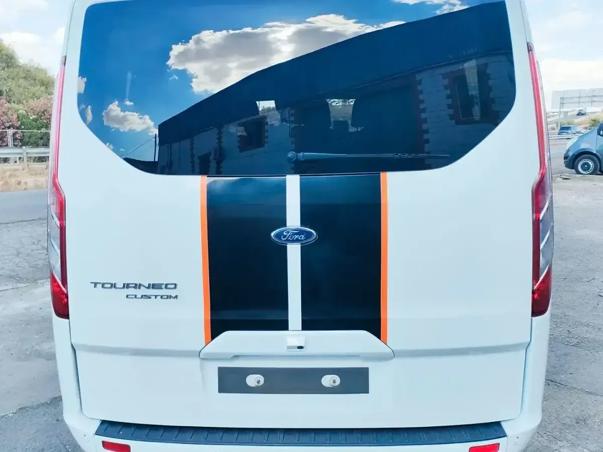 Usado Ford Transit Custom Trend 130 CV (95 kW) 2019 Blanco Van