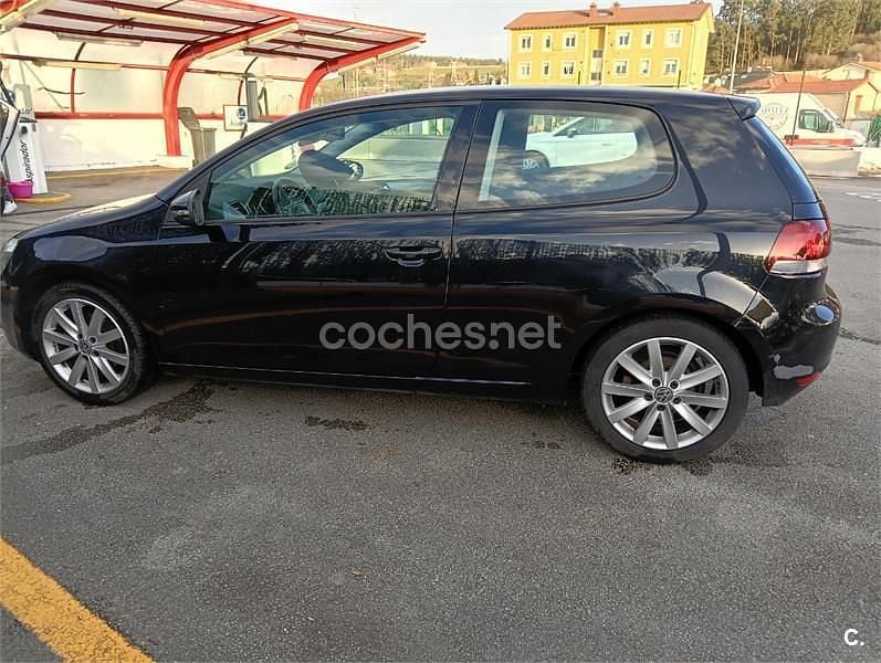 Usado VW Golf VI Sport 122 CV (89 kW) 2009 Negro Utilitario