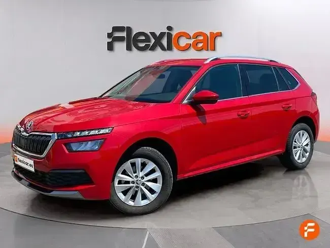 Usado Skoda Kamiq Selection 115 CV (84 kW) 2024 Rojo SUV