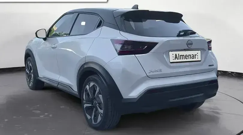Usado Nissan Juke N-Connecta 143 CV (105 kW) 2026 Kori white black metalizado SUV