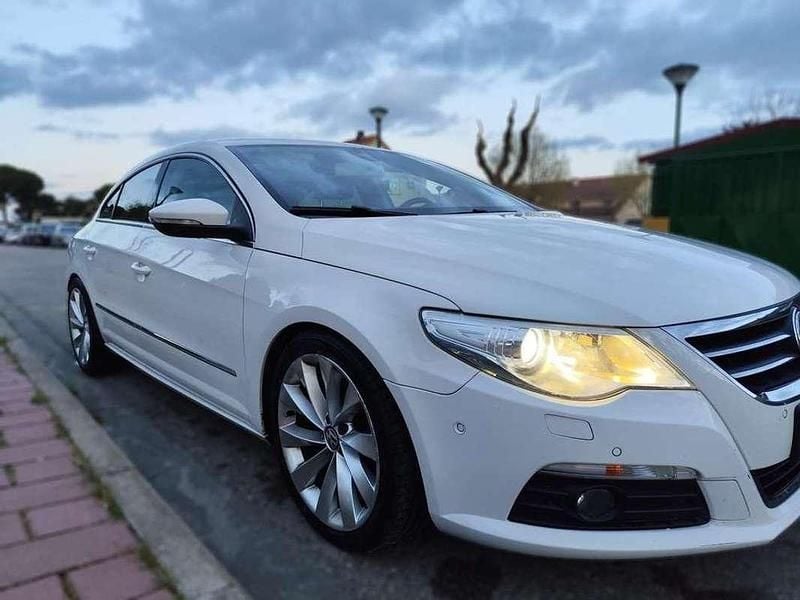Usado VW CC 170 CV (125 kW) 2009 Blanco Berlina
