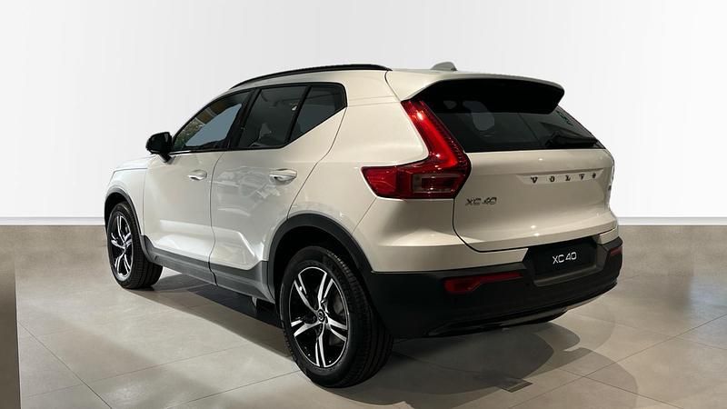 Nuevo Volvo XC40 Plus 163 CV (119 kW) 2026 Otro SUV