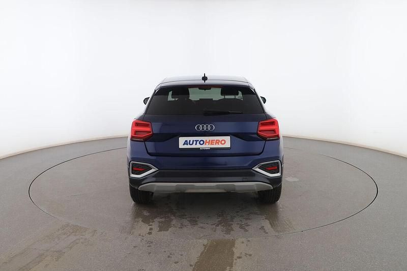 Usado Audi Q2 Advanced 150 CV (110 kW) 2021 Azul SUV