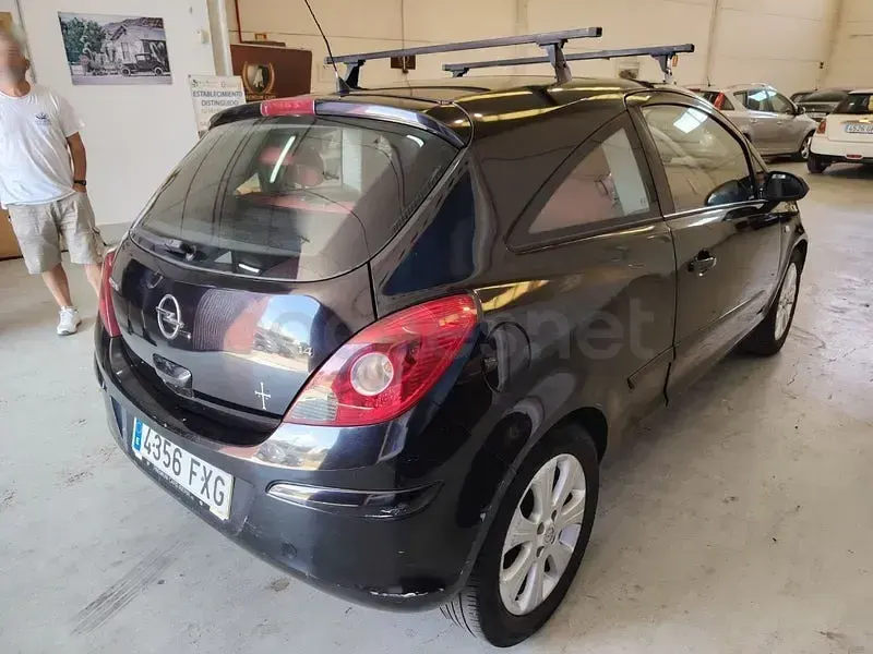 Usado Opel Corsa Enjoy 90 CV (66 kW) 2007 Negro Utilitario