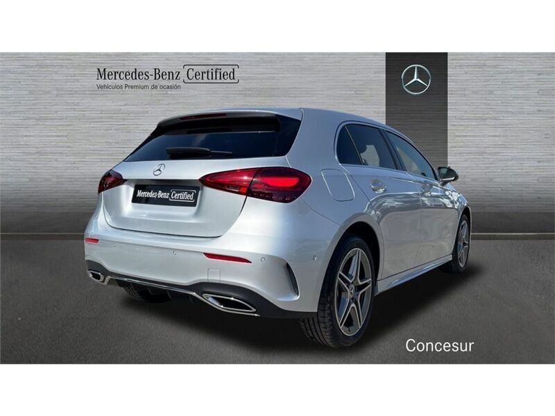 Usado Mercedes A200 150 CV (110 kW) 2024 Gris Utilitario