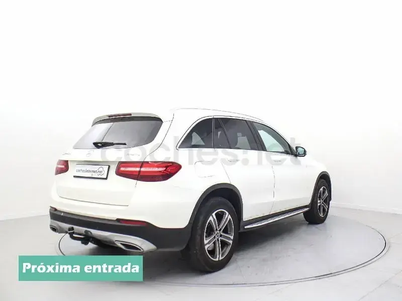 Usado Mercedes GLC220 170 CV (125 kW) 2018 Blanco SUV