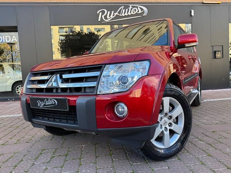 Usado Mitsubishi Montero Intense 160 CV (117 kW) 2007 Granate SUV