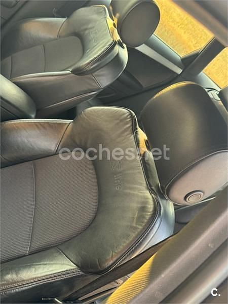 Usado Audi A3 Attraction 170 CV (125 kW) 2010 Gris / plata Berlina