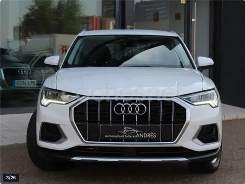 Begagnad Audi Q3 Advanced Plus 150 HK (110 kW) 2023 Vit SUV