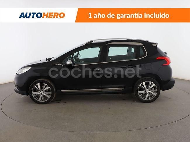 Usado Peugeot 2008 Allure 121 CV (88 kW) 2015 Negro SUV