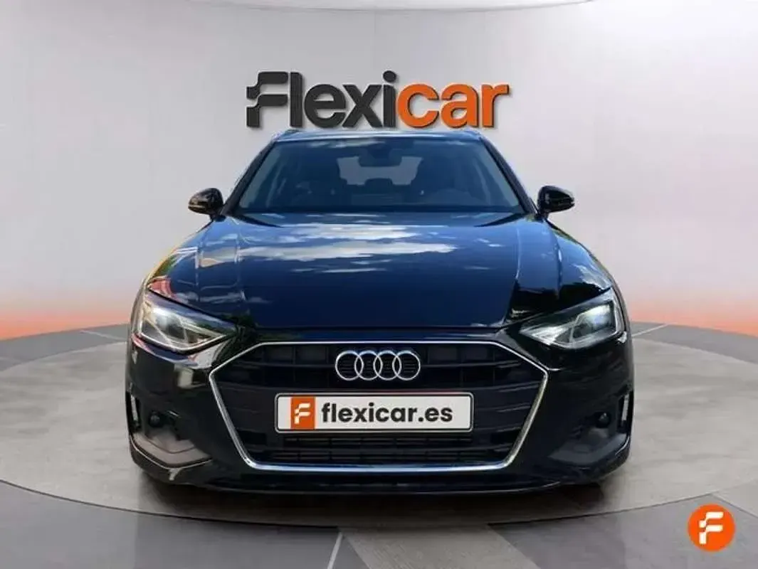 Usado Audi A4 Advanced Plus 150 CV (110 kW) 2023 Negro Familiar