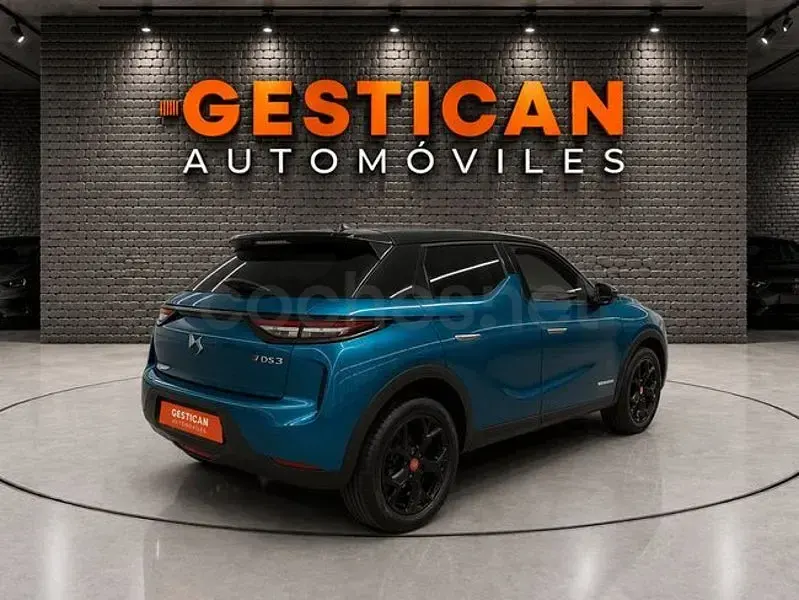 Usado DS Automobiles DS3 Crossback Performance 130 CV (95 kW) 2022 Azul SUV