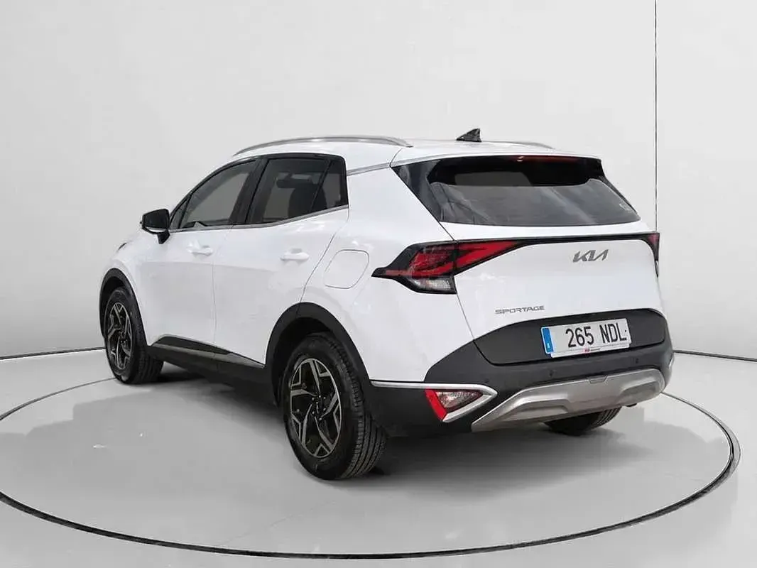 Usado Kia Sportage 162 CV (119 kW) 2025 Blanco SUV