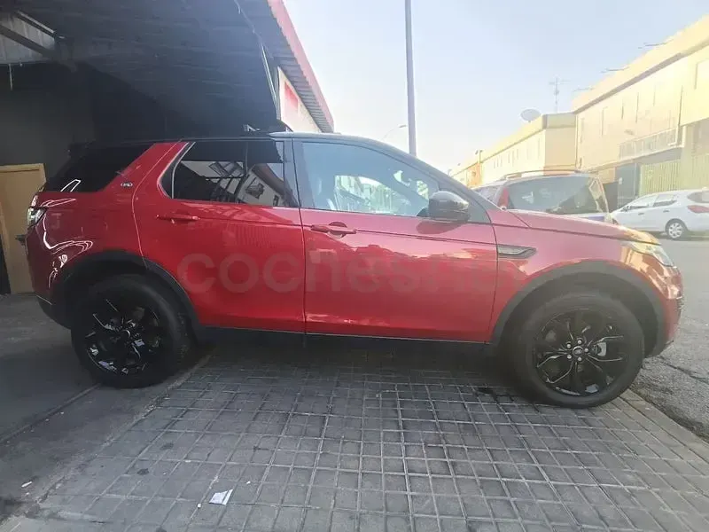Usado Land Rover Discovery Sport SE 150 CV (110 kW) 2017 Granate SUV