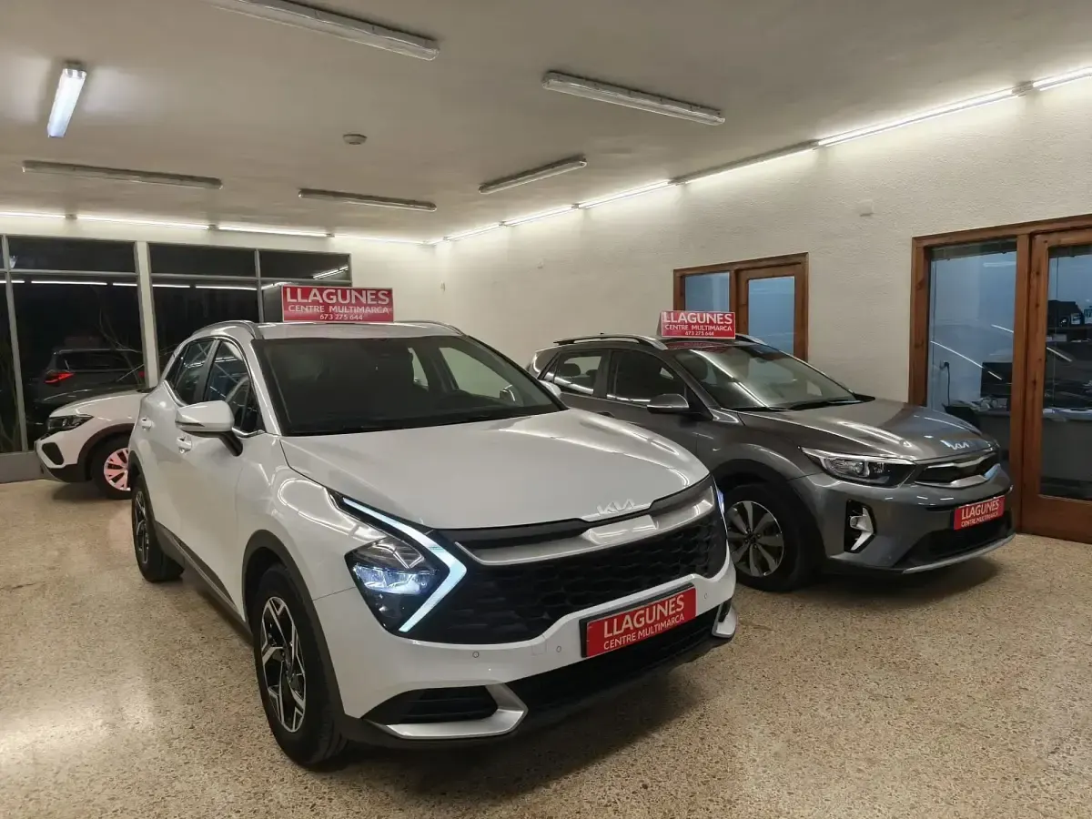 Käytetty Kia Sportage 160 HP (117 kW) 2025 Valkoinen Katumaasturi