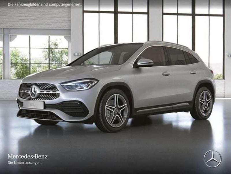 Usado Mercedes GLA250 AMG 224 CV (164 kW) 2022 Plateado SUV