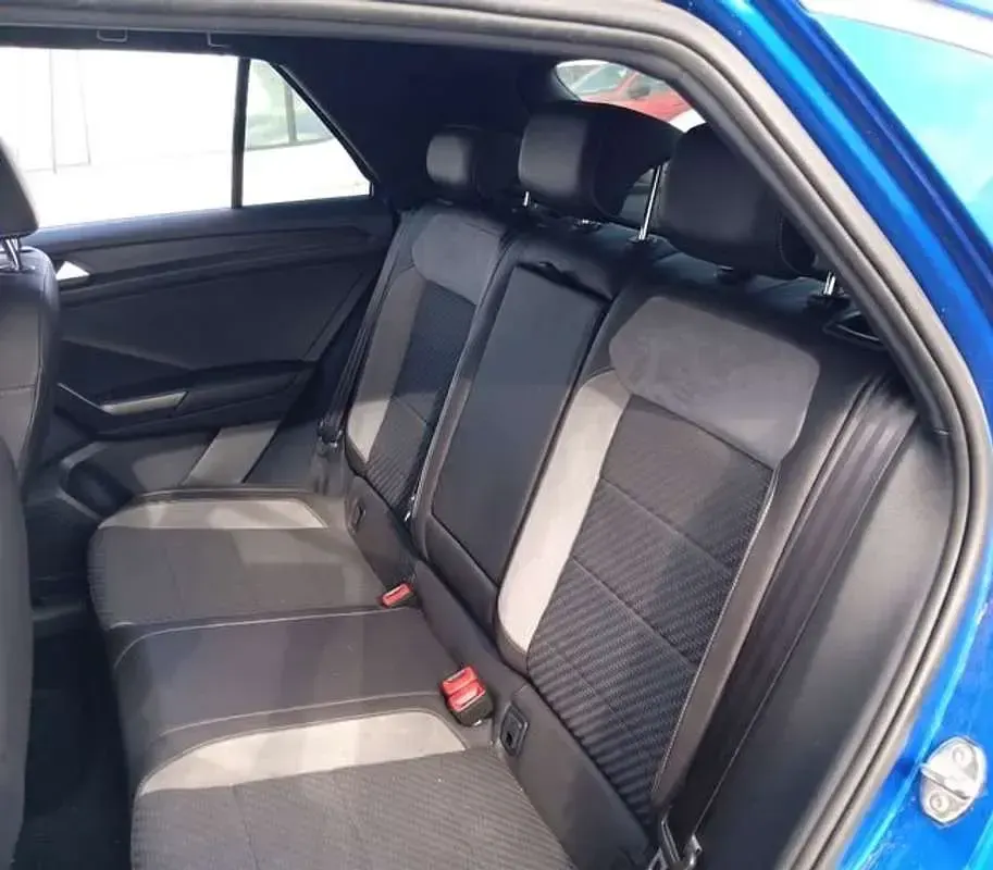 Usado VW T-Roc R-line 190 CV (139 kW) 2019 Azul SUV