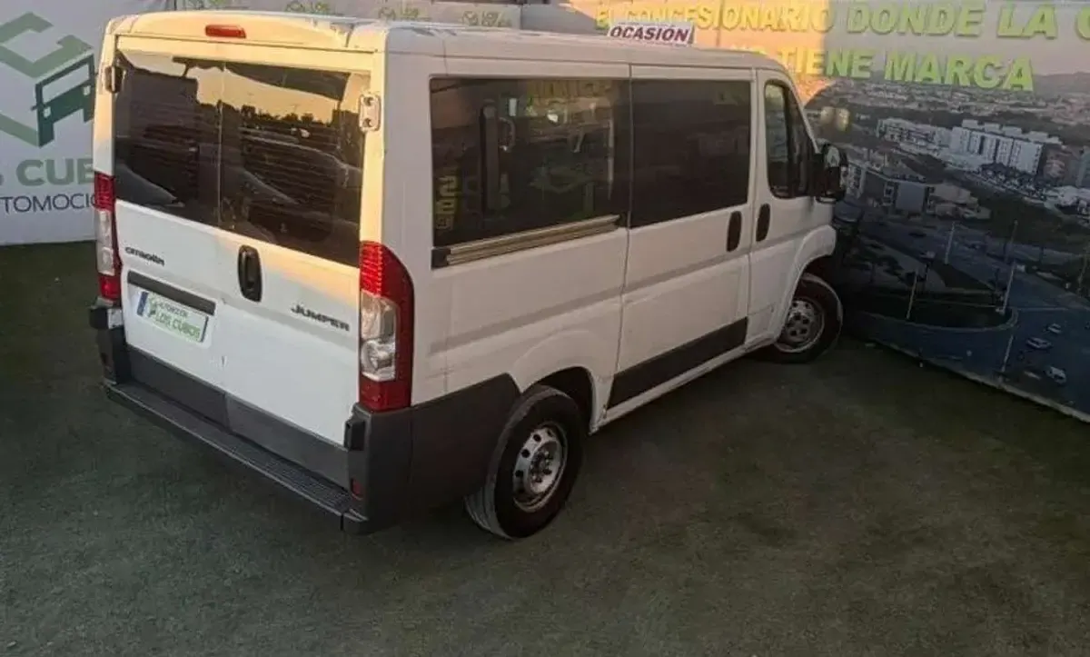 Usado Citroën Jumper 99 CV (72 kW) 2011 Blanco Monovolumen